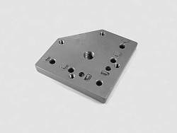 Плита для крепления опоры 120х120, 40 серия, шаг 70x70, М16, A685