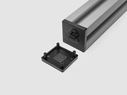 Заглушка торцевая 40 х 40 с логотипом, C153